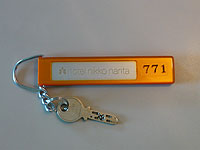 771̌