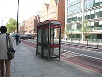 Buckingham Palace Road ̓db{bNX@/FX33