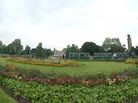 In front of Palm House /FinePix S2 Pro