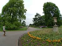 Broad Walk /FinePix S2 Pro