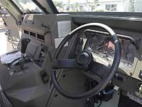軽装甲機動車の運転席 @熊本空港