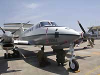 連絡・偵察機 LR-2 @熊本空港