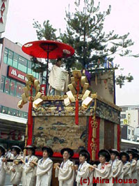 Hakurakuten-Yama