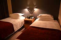 Royal Garden Hotel q