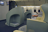 JL402 JA736J B777-346ER