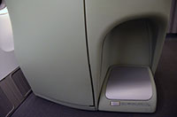 JL402 JA736J B777-346ER