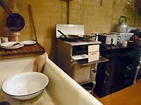 The Churchill's Kitchen /FX33