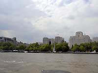 Cleopatra's Needle and Victoria Embankment Gardens /D200