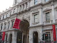 Royal Academy of Arts /Lumix FX33
