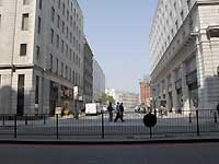 Buckingham Palace Road 琼։т Lower Belgrave Street /D200
