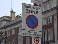 Royal Mews ̉̓HWBX̉ɒӁI /D200