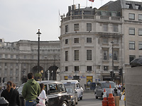 Admiralty Arch from Trafalgar Square /D200