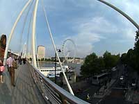 Golden Jubilee Bridge /S2 Pro