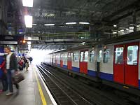 Earl's Court /Lumix FX33