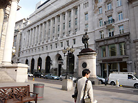Royal Exchange /FX33