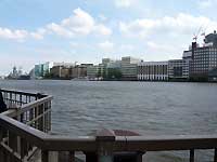 Thames Path /FX33