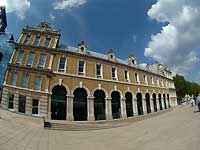 Old Billingsgate Fish Market at Thames Path /S2 Pro