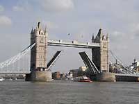 Tower Bridge /D200