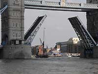 Tower Bridge /D200