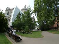 St.Paul's Cathedral /S2 Pro