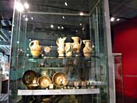 Insede of Museum of London /FX33