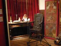Insede of Museum of London /FX33