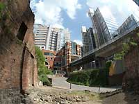 London Wall in Barbican /S2 Pro