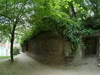 London Wall in Barbican /S2 Pro
