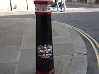 bollard at Wood St. /FX33