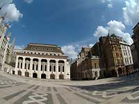 Guildhall Art Gallery /S2 Pro
