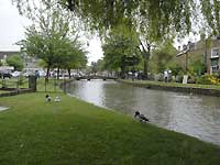 Bourton-on-the-Water /D200